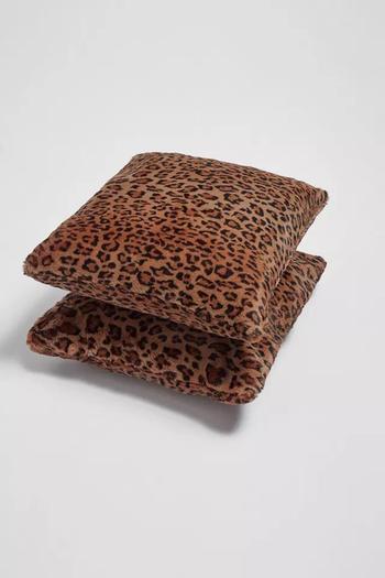 推荐APPARIS Brenn Faux Fur Pillowcase Set商品
