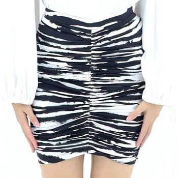 Burberry | Monochrome Watercolour Print Ruched Detail Skirt商品图片,6.9折