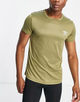 推荐Umbro fitness mesh t-shirt in khaki商品