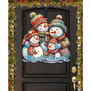商品Designocracy | Snowman's Family Christmas Wooden Wall Decor Door Decor G. DeBrekht,商家Macy's,价格¥1130图片