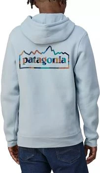 Patagonia | 男士经典套头连帽衫,商家Dick's Sporting Goods,价格¥318