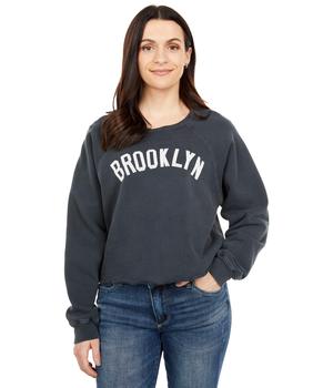 更多The Original Retro Brand, The Original Retro Brand | Slightly Cropped Premium Black Label Vintage Brooklyn Sweatshirt商品图片 3.3折