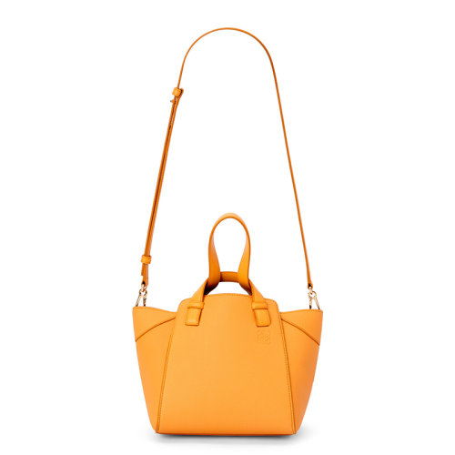 美帕正品, Loewe | 【包税】LOEWE/罗意威 22新款Hammock Nugget系列 女士橘色纳帕牛皮革徽标压印单肩斜手提跨吊床包A538H04X06-9130商品图片 额外9.5折, 包邮包税, 额外九五折