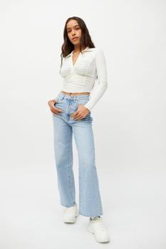 BDG High & Wide Jean,价格$39.99