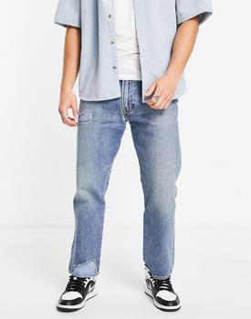 推荐Levi's 551z straight fit cropped jeans in mid blue商品