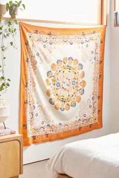 商品Kaja Tapestry,商家Urban Outfitters,价格¥271图片