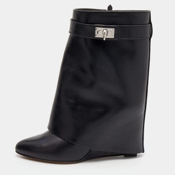 纪梵希鞋高跟鞋, [二手商品] Givenchy | Givenchy Black Leather Shark Lock Fold-Over Ankle Boots Size 40商品图片 5.6折, 满1件减$100, 满减
