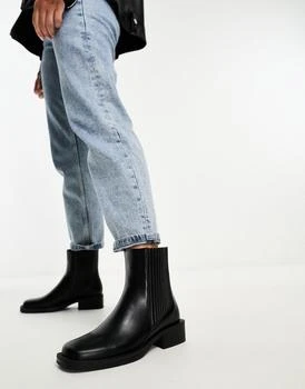 推荐Simmi London Leroy Chelsea boot in black商品