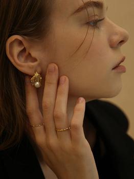 商品LAZYDAWN | Pearl In The Shell Earring E014,商家W Concept,价格¥446图片