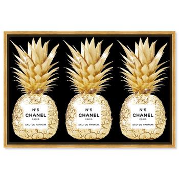商品Oliver Gal | Fashion and Glam 'Pineapple First Class Black' Perfumes,商家Lord & Taylor,价格¥1718图片