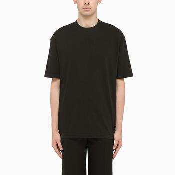 推荐Black t-shirt with contrasting logo on the back商品