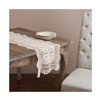Saro Lifestyle | Handmade Cotton Crochet Table Runner, 16" x 45",商家Macy's,价格¥97