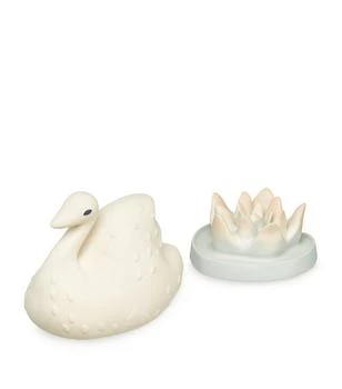 Cam Cam Copenhagen | Swan and Waterlily Bath Toys,商家Harrods,价格¥208