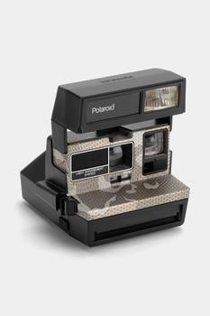 商品Polaroid | Polaroid Honeycomb Vintage 600 Instant Camera Refurbished by Retrospekt,商家Urban Outfitters,价格¥1210图片