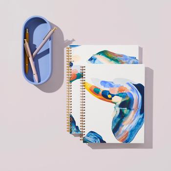 商品Wms&Co | Hand-Painted Notebooks: Wave XL SKETCHBOOK: 8.5" X 11" BLANK PAGES,商家Verishop,价格¥214图片
