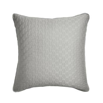商品Ted Baker London | Ted Baker T Quilted Pillow Sham - 65x65cm - Silver,商家The Hut,价格¥321图片