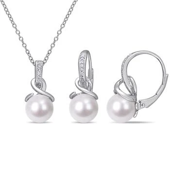 推荐Cultured Freshwater Pearl and Diamond Drop Earrings & Necklace Set商品