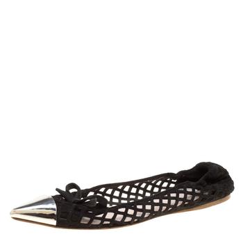 推荐Miu Miu Black Laser Cut Suede Metal Cap Toe Ballet Flats Size 37.5商品