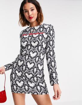 推荐Love Moschino multi heart print dress in grey商品
