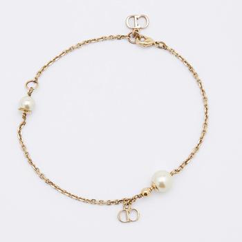 商品Dior Le Petite Tribale Faux Pearl Gold Tone Chain Bracelet图片