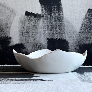 商品SHIN WON YOON | SHIN WON YOON White Stone Serving Bowl 8",商家NOBLEMARS,价格¥831图片