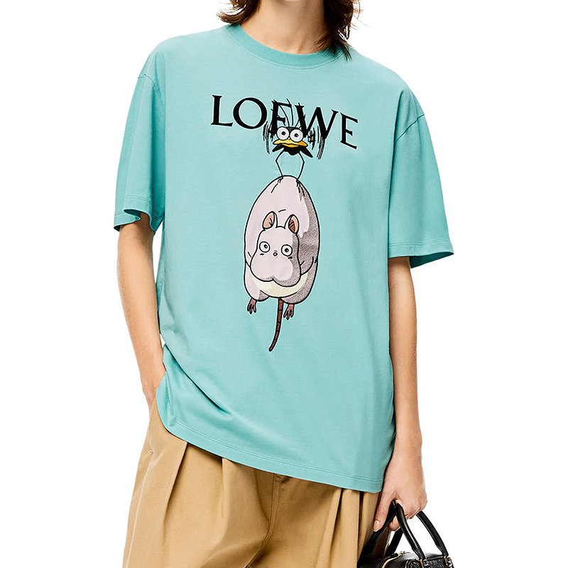 Loewe | 【预售3-7天】LOEWE/罗意威 22年春夏新款 Spirited Away千与千寻联名系列 男女同款松石绿色纯棉带刺绣细节Yu-Bird和Bô印花短袖T恤S928Y22J08-5150商品图片,8折×额外9.5折, 包邮包税, 额外九五折