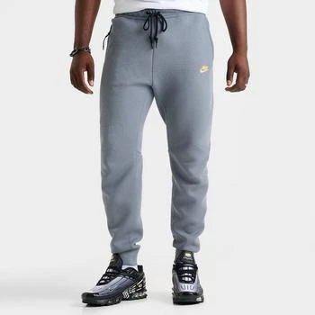 NIKE | Men's Nike Sportswear Tech Fleece Jogger Pants,商家Finish Line,价格¥949