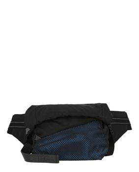 商品Bottega Veneta | Tech Nylon Belt Bag,商家Maison Beyond,价格¥2385图片