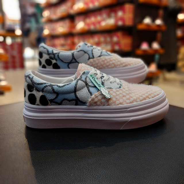 vans女鞋海淘, Vans | 【韩国直邮|包邮包税】万斯 Super Comfycush Era # Mix Cozy #男女通用鞋 # multi/ture white (VN0A4U1DA1Q)商品图片 4.4折×额外9折, 包邮包税, 额外九折