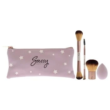 Sassy by Savannah Chrisley | Sassy Brush Kit by Savannah Chrisley for Women - 5 Pc Multi-Purpose Fase Brush - F04, Kabuki Brush - F05, Precision Eye and Brow Brush - E04, Sponge, Bag,商家Premium Outlets,价格¥183