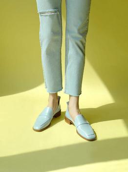 商品CHAUSSURE LAPIN | Tiempo Slip-on Loafers in Wrinkled Baby Blue,商家W Concept,价格¥2047图片