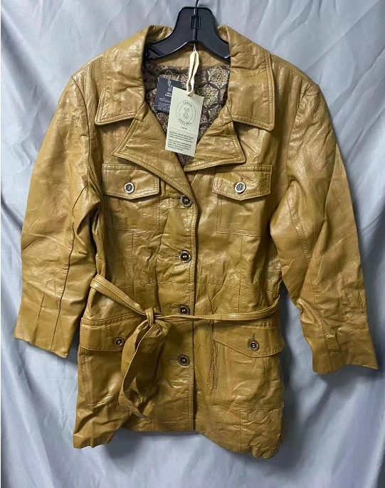 Urban Renewal | Urban Renewal Vintage Leather Jacket,商家品牌清仓区,价格¥728