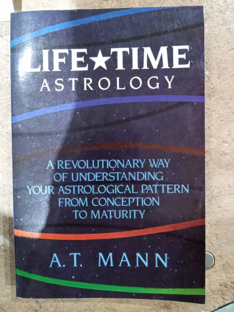 BEYOND | Life time astrology,商家折扣挖宝区,价格¥185