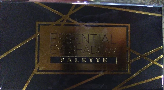 推荐ESSENTIAL EYESHADOW PALETTE商品