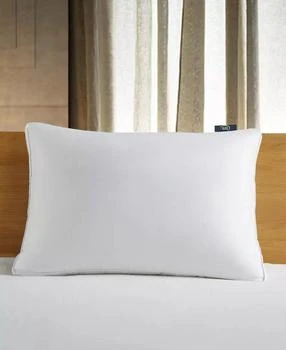 Serta | White Down Fiber Side Sleeper Pillow,商家Macy's,价格¥510
