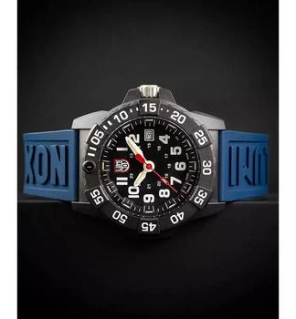 Luminox | 可更换蓝色橡胶表带,商家Macy's,价格¥557