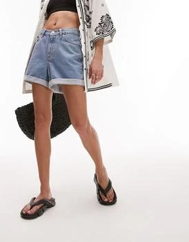 Topshop | Topshop roll hem denim short in mid blue,商家ASOS,价格¥368