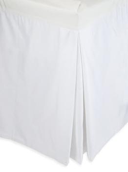 商品Lili Alessandra | 3-Panel Tailored Bed Skirt,商家Saks Fifth Avenue,价格¥2038图片