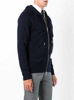 推荐THOM BROWNE MEN CLASSIC FULL ZIP HOODIE WITH ENGINEERED 4-BAR IN CLASSIC LOOP BACK商品