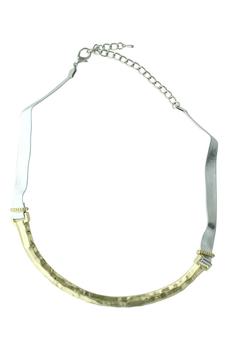 商品OLIVIA WELLES | 14K Gold Plated Faux Leather Choker Necklace,商家Nordstrom Rack,价格¥551图片