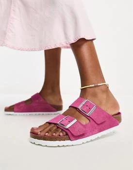 推荐Birkenstock Arizona sandals in shimmer pink exclusive to ASOS商品