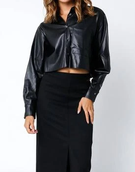 Olivaceous | Bette Cropped Faux Leather Button Down In Black,商家Premium Outlets,价格¥369