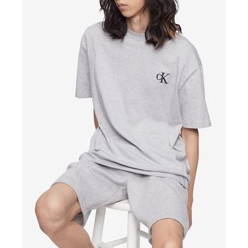 商品Calvin Klein | Men's Relaxed Fit Archive Logo Crewneck T-Shirt,商家Macy's,价格¥214图片