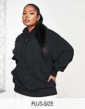 推荐Nike Plus plush hoodie in black商品