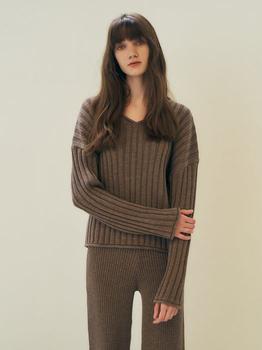 商品MAISONMARAIS | V-Neck Ribbed Sweater - Cocoa,商家W Concept,价格¥1904图片
