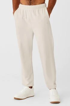 Alo | Accolade Sweatpant - Bone,商家Alo yoga,价格¥667