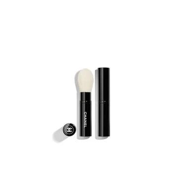 Chanel | Retractable Highlighter Brush N°111,商家Macy's,价格¥336