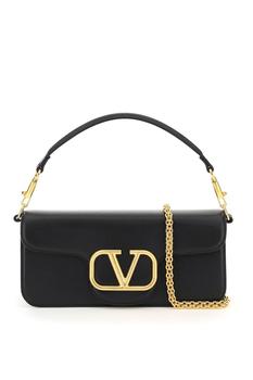 商品Valentino | Valentino VLogo Plaque Foldover Top Clutch Bag,商家Cettire,价格¥12630图片