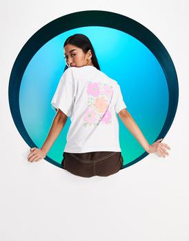 ASOS DESIGN Circular Design reversible t-shirt with print in white product img
