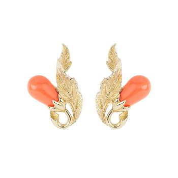 商品1960s vintage sarah coventry faux coral clip-on earrings图片